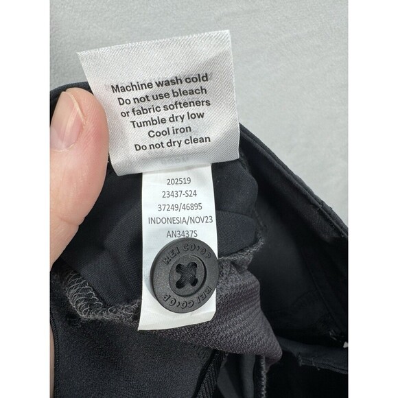 Rei Co-Op Sahara Bermuda Shorts Womens 10 Black Stretch Hiking Travel Bluesign - Picture 7 of 11